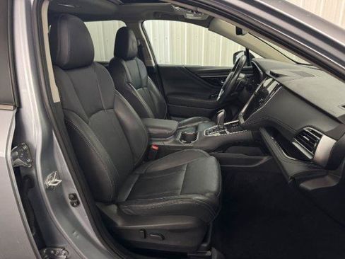 Used 2021 Subaru Outback Limited AWD/4WD image 31