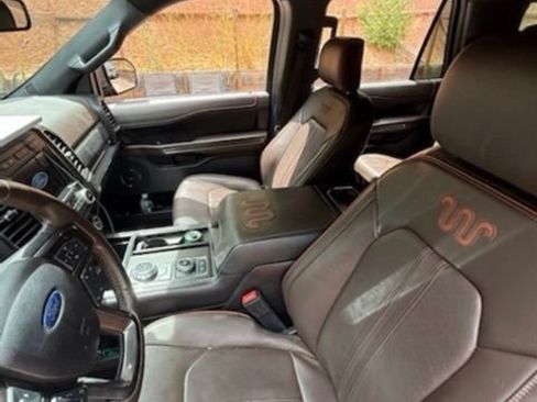 Used 2021 Ford Expedition Max King Ranch AWD/4WD image 3