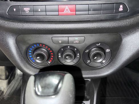Used 2022 RAM ProMaster City Tradesman FWD image 20