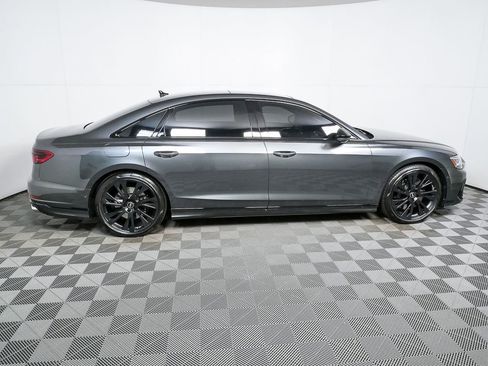 Used 2025 Audi S8 image 29