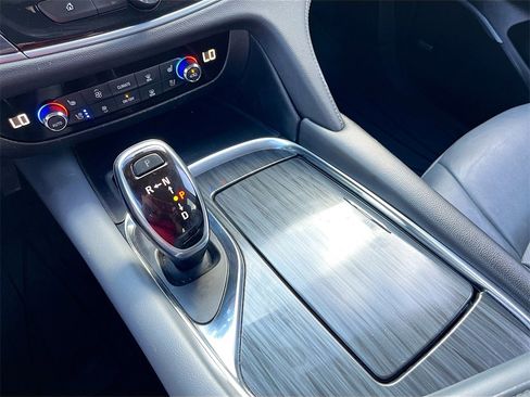 Used 2021 Buick Enclave Premium w/ Surround and Sites Package image 17