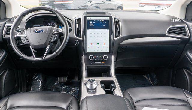 Used 2024 Ford Edge SEL AWD/4WD image 14