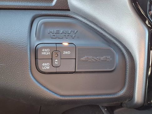 Used 2024 RAM 2500 Laramie w/ Night Edition AWD/4WD image 13