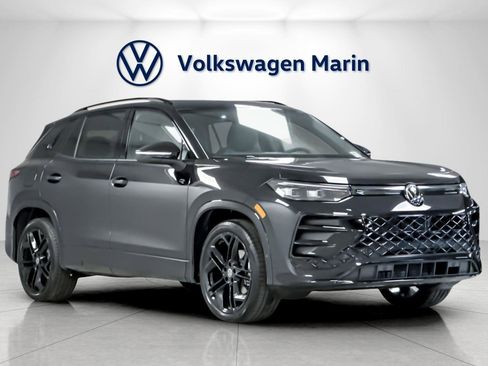 New 2026 Volkswagen Tiguan SE R-Line image 7