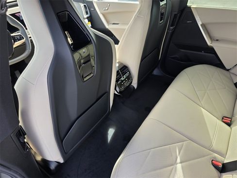 New 2026 BMW iX xDrive45 image 13