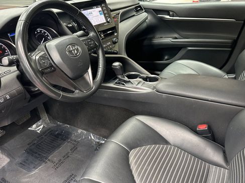 Used 2023 Toyota Camry SE w/ Convenience Package FWD image 13