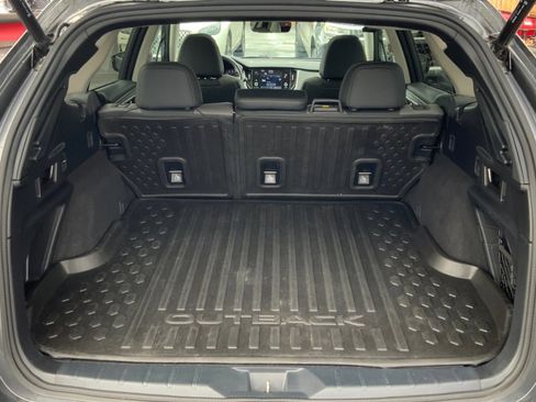 Used 2021 Subaru Outback Onyx Edition XT image 12