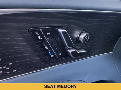 Certified 2024 Cadillac Lyriq Luxury w/ Nappa Leather Package AWD/4WD image 9