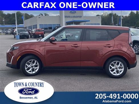 Used 2023 Kia Soul S image 6