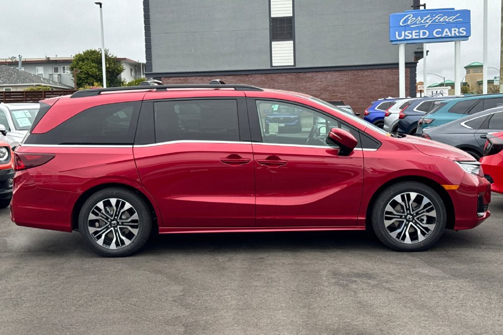 New 2027 Honda Odyssey Elite image 3