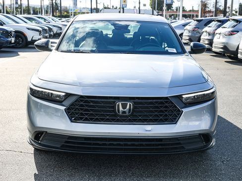 Used 2023 Honda Accord Sport image 2