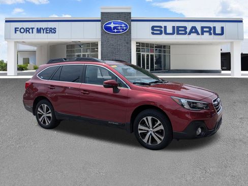 Used 2018 Subaru Outback 2.5i Limited AWD/4WD image 2