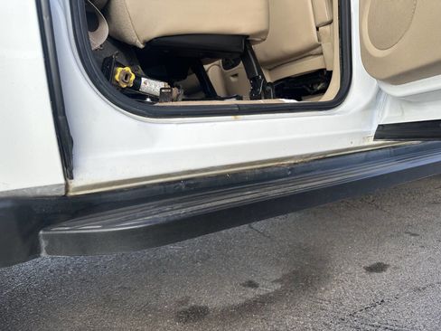 Used 2008 Chevrolet Avalanche LT w/ LT Preferred Equipment Group image 19