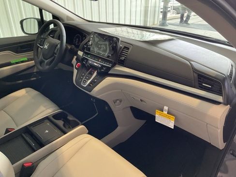 New 2026 Honda Odyssey EX-L image 24