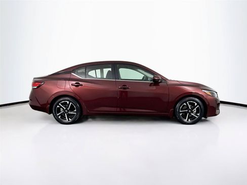 Used 2024 Nissan Sentra SV FWD image 9