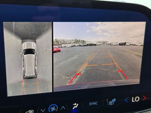 Used 2025 Chevrolet Tahoe LT image 22