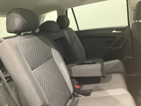 Used 2018 Volkswagen Tiguan S FWD image 39