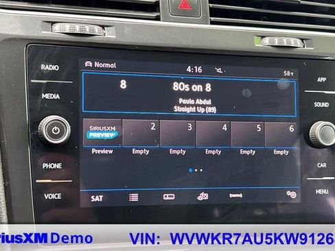 Used 2019 Volkswagen e-Golf SE w/ Driver Assistance Package image 33