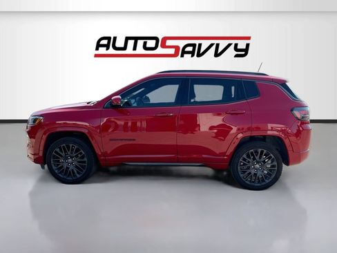 Used 2022 Jeep Compass Limited w/ (RED) Package AWD/4WD image 4