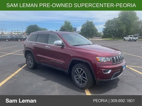 Used 2017 Jeep Grand Cherokee Limited AWD/4WD image 2