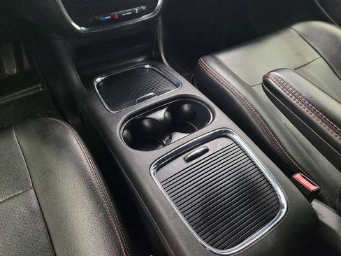 Used 2019 Dodge Grand Caravan GT FWD image 26