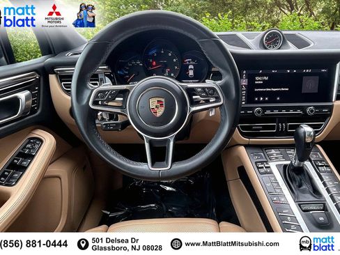 Used 2020 Porsche Macan w/ Premium Package Plus image 6