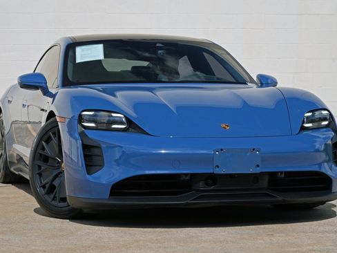 Used 2023 Porsche Taycan GTS AWD/4WD image 4