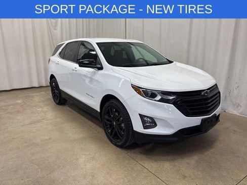 Used 2021 Chevrolet Equinox LT image 1