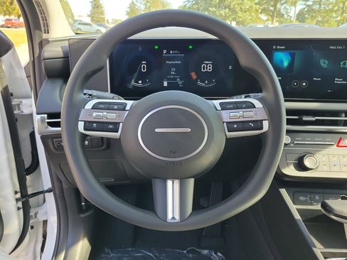 New 2026 Hyundai Tucson SE image 22