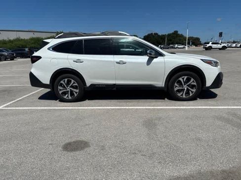 Used 2021 Subaru Outback Touring XT AWD/4WD image 6