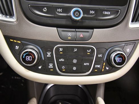 Used 2024 Chevrolet Malibu LT image 26