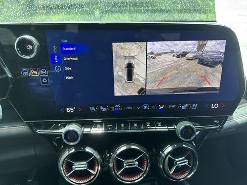 Used 2026 Chevrolet Blazer EV RS FWD image 20