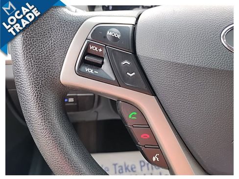 Used 2012 Hyundai Veloster FWD image 27