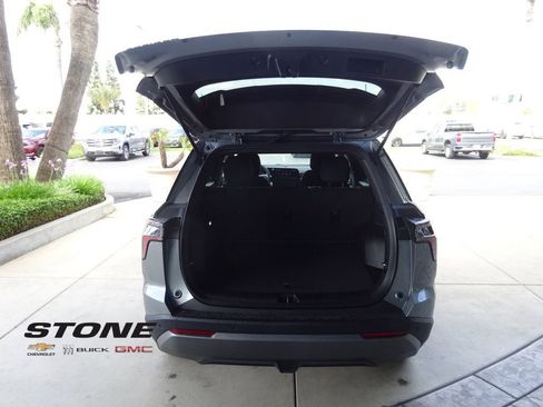 New 2026 Chevrolet Equinox LT FWD image 29