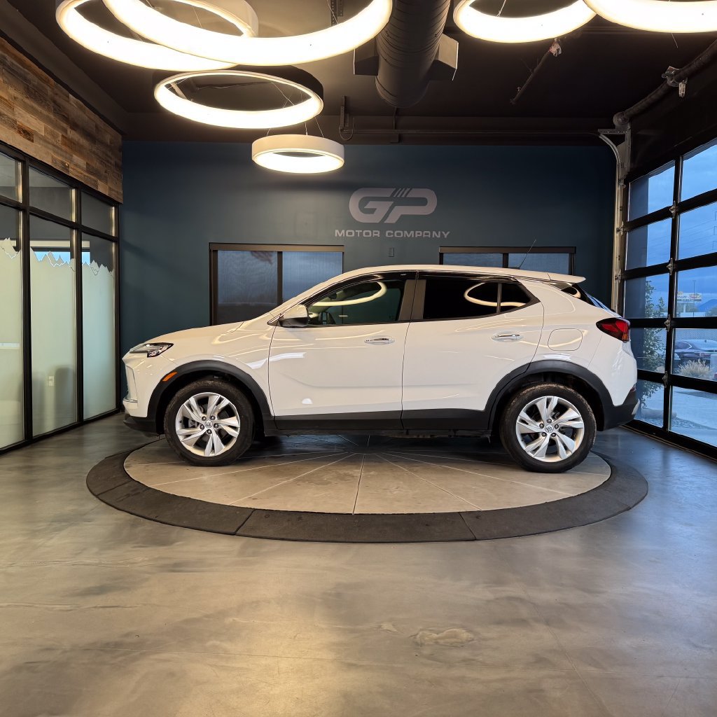 Used 2024 Buick Encore GX Preferred w/ Comfort Package FWD image 6
