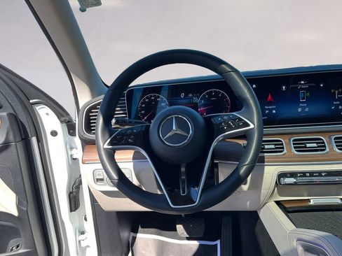 Certified 2026 Mercedes-Benz GLE 350 4MATIC image 12