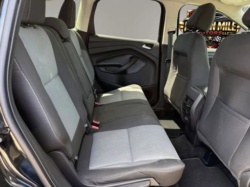 Used 2017 Ford Escape SE AWD/4WD image 20