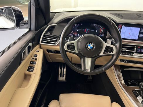 Used 2021 BMW X5 sDrive40i w/ M Sport Package image 25