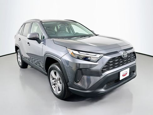 Certified 2025 Toyota RAV4 XLE AWD/4WD image 3