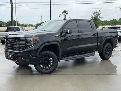 Used 2024 GMC Sierra 1500 AT4 w/ AT4 Premium Package