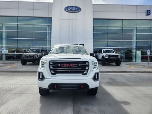 Used 2021 GMC Sierra 1500 AT4 w/ AT4 Premium Package image 3