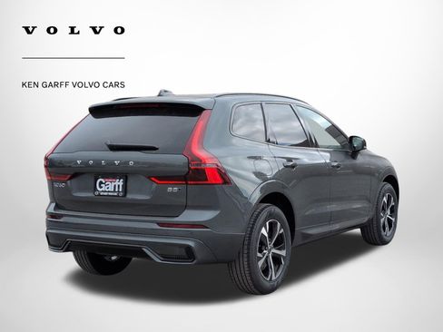 New 2026 Volvo XC60 B5 Core w/ Climate Package AWD/4WD image 3