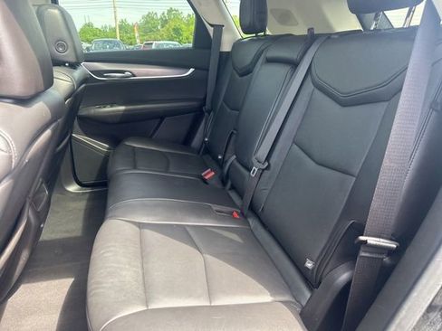 Used 2019 Cadillac XT5 Luxury w/ Trailering Package AWD/4WD image 13