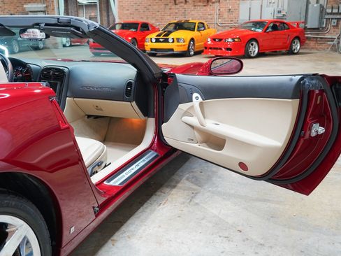 Used 2008 Chevrolet Corvette Convertible RWD image 44