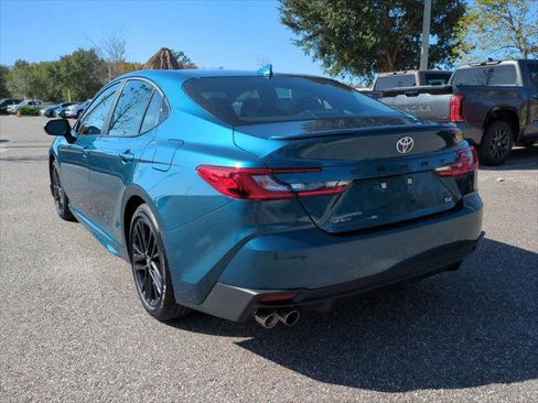 Certified 2025 Toyota Camry SE image 4