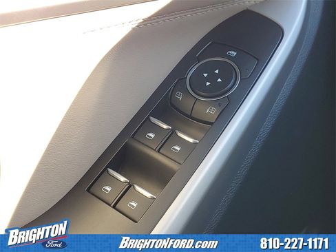 Used 2023 Ford Explorer XLT w/ Equipment Group 202A image 16