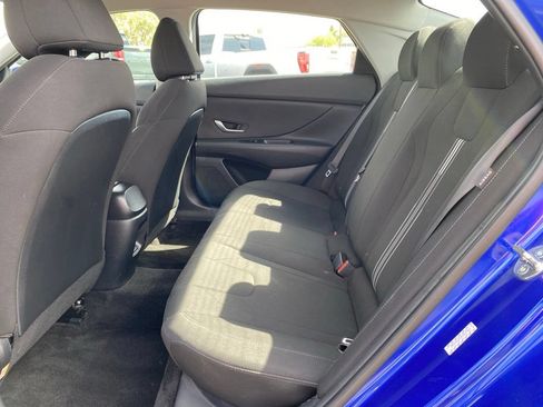 Used 2024 Hyundai Elantra SEL FWD image 22