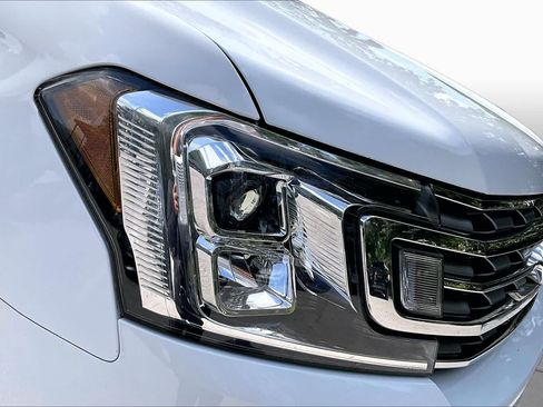 Used 2021 Ford Expedition Limited RWD image 28