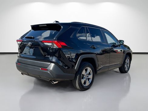 Used 2024 Toyota RAV4 XLE image 3