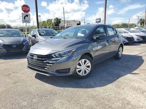 New 2025 Nissan Versa S w/ Trunk Package image 26